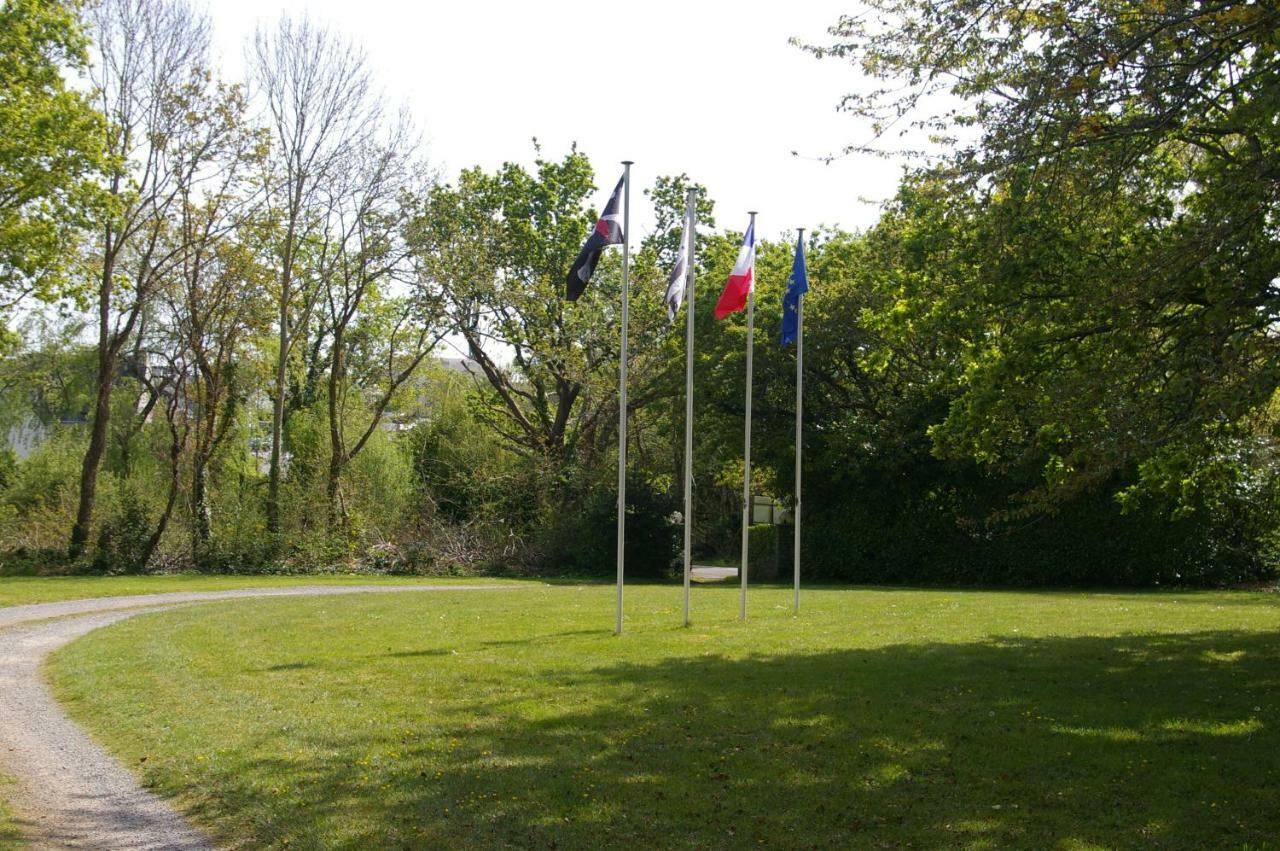 Domaine Les Grandes Roches Bed and Breakfast Trégunc Exterior foto